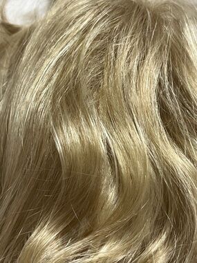 Golden Blonde Synthetic Hairpiece – Natural Shine